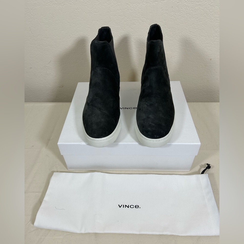 New Vince Nira  Suede Boots